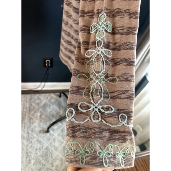 Double D Ranch Women’s Sz Medium Long Sleeve Brown Shirt Turquoise Embroidery - Picture 5 of 7
